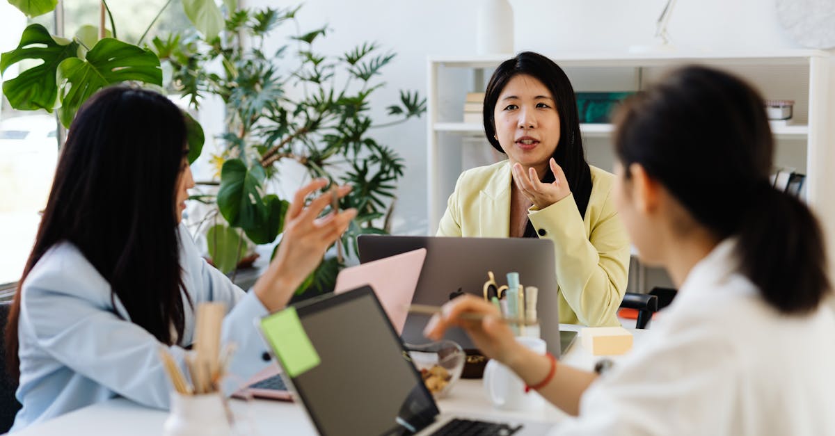 买卖微信号后：购买衣服网络平台